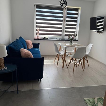 Apartamenty Happy House ザトル エクステリア 写真