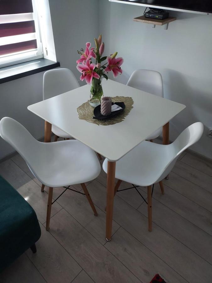 Apartamenty Happy House ザトル エクステリア 写真