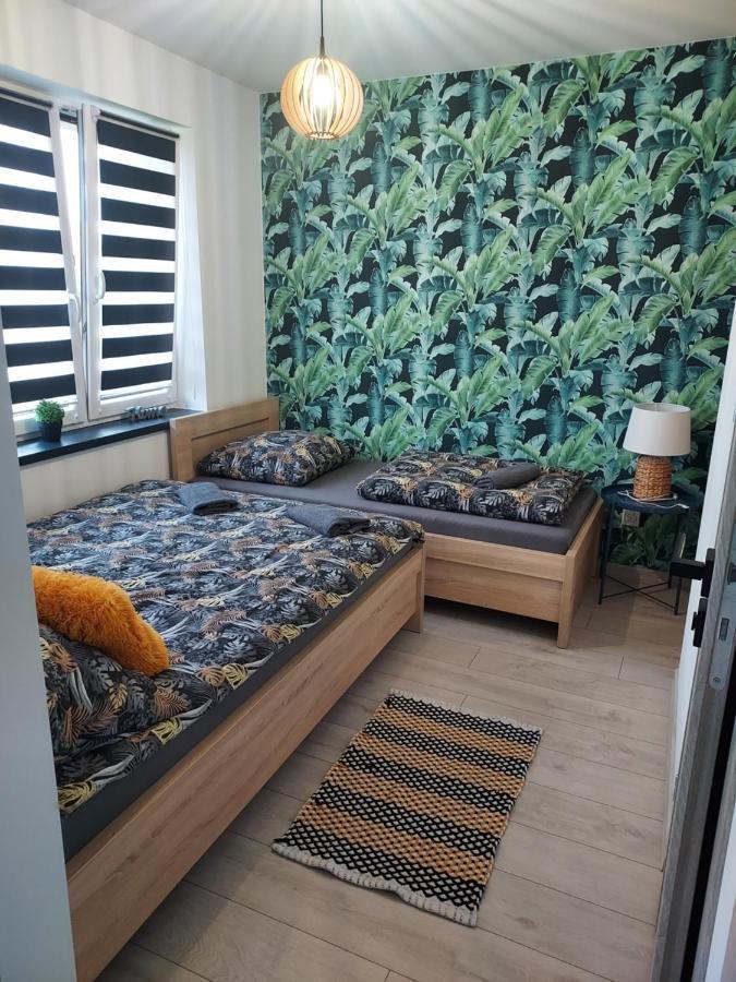 Apartamenty Happy House ザトル エクステリア 写真