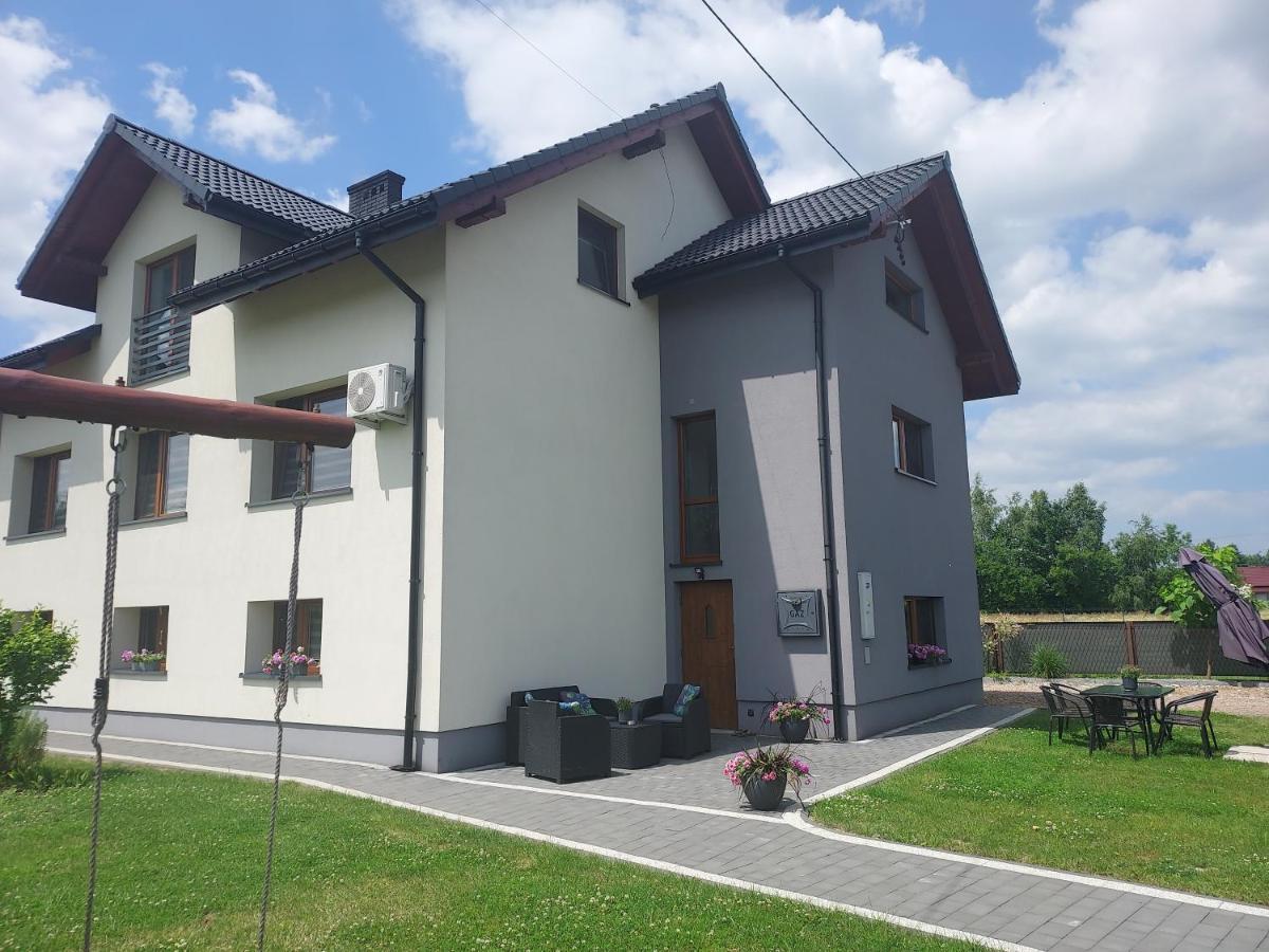 Apartamenty Happy House ザトル エクステリア 写真