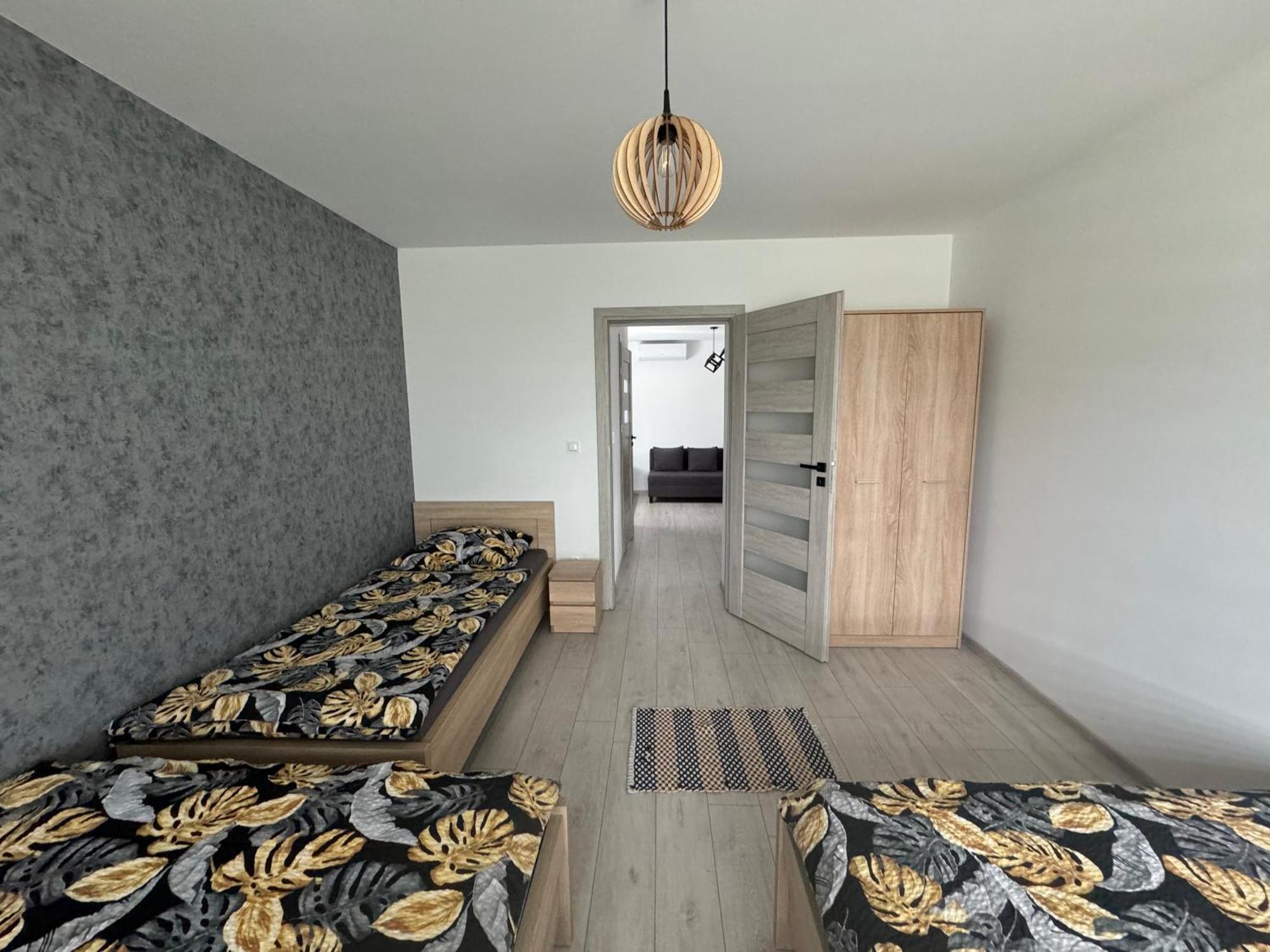 Apartamenty Happy House ザトル エクステリア 写真
